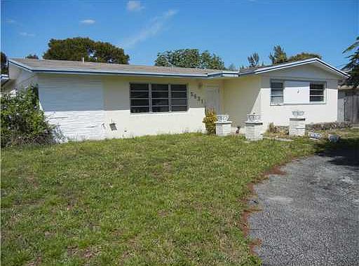 2nd image of 5631 SW 56th St