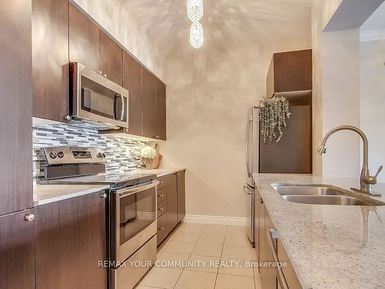 10211 Keele St #211 — Photo 5