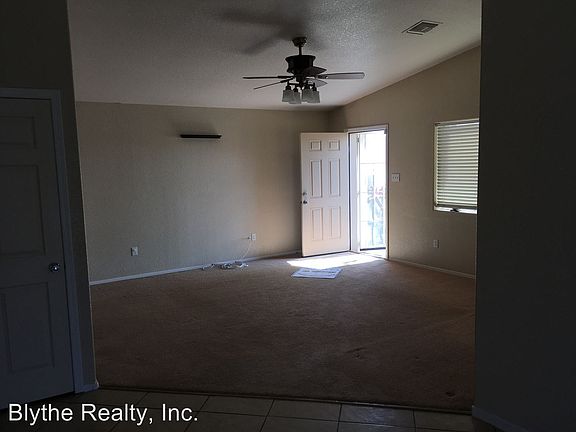 4th image of 10426 S Avenue 10 E #1/2