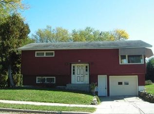 448 Mitchell St, Belleville, WI 53508