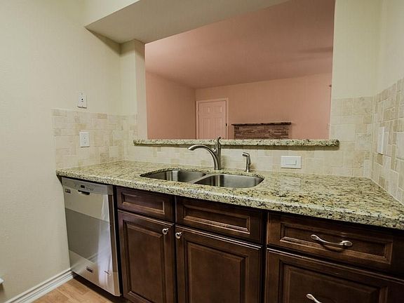 5th image of 3500 Tangle Brush Dr APT 93