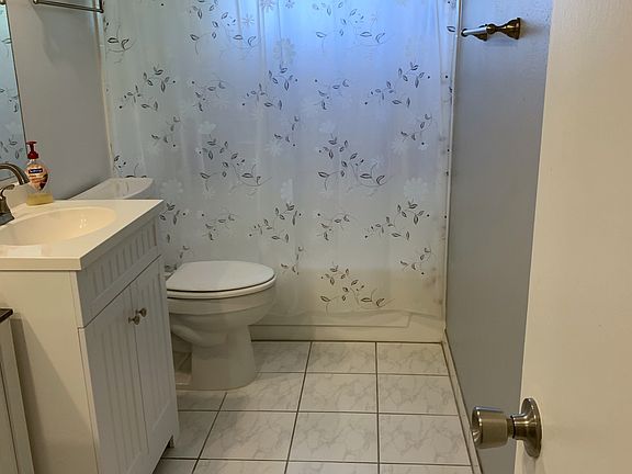 4th image of 4531 Cedarwood Village Dr