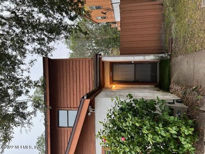 1st image of 4314 Melissa Ct W