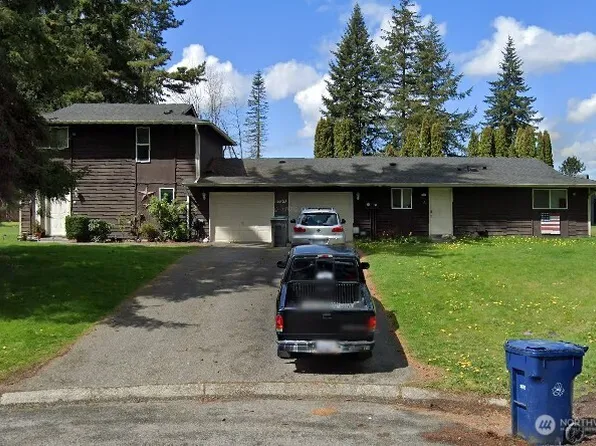 9727 5th Street NE, Lake Stevens, WA 98258