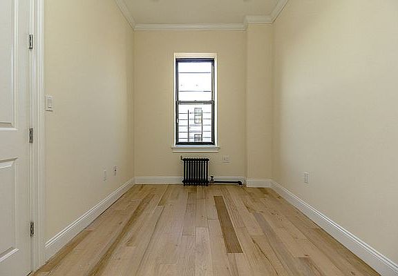 5th image of 920 Bushwick Ave #401