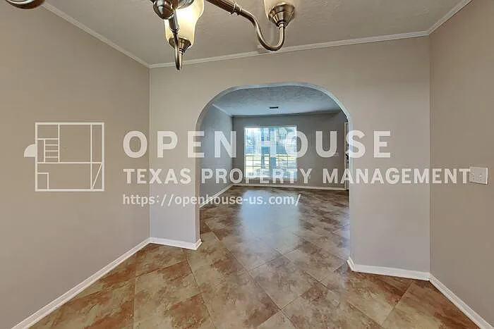 9322 Wandsworth Dr — Photo 10
