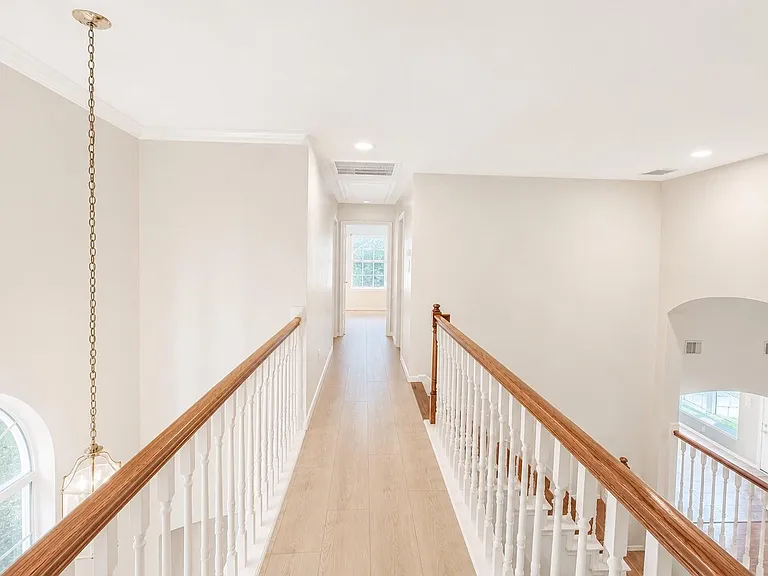 223 Wild Oak Run — Photo 16