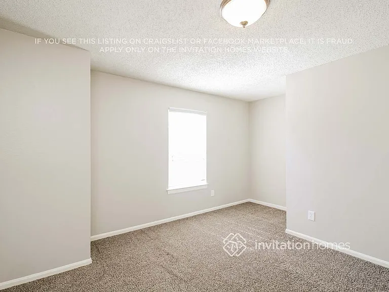 2051 Vista Dr — Photo 13
