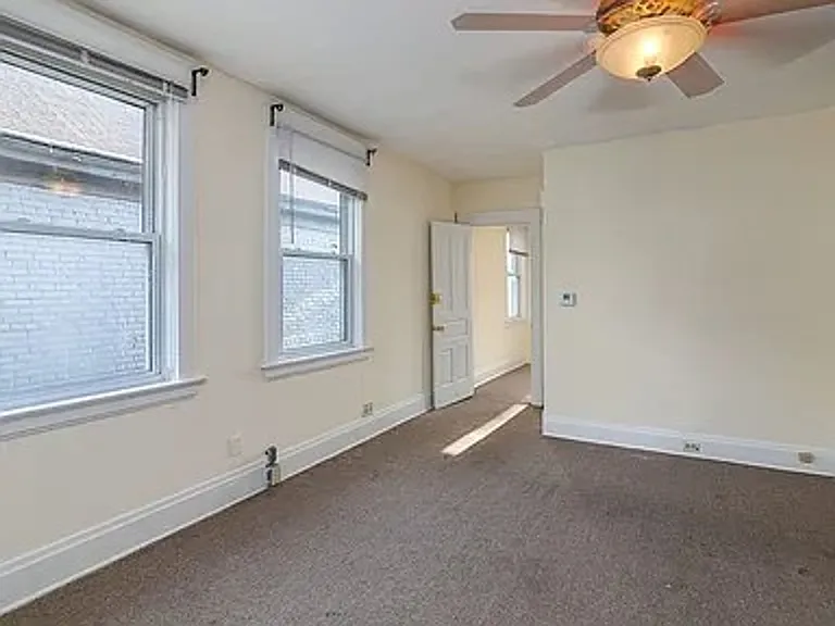 2318 Chickasaw St — Photo 11