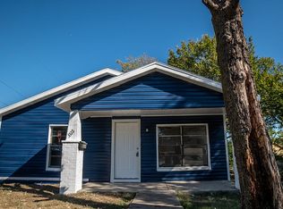 3322 N Commerce St, Fort Worth, TX 76106
