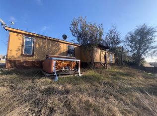 124 S Mountain Rdg, Cresson, TX 76035