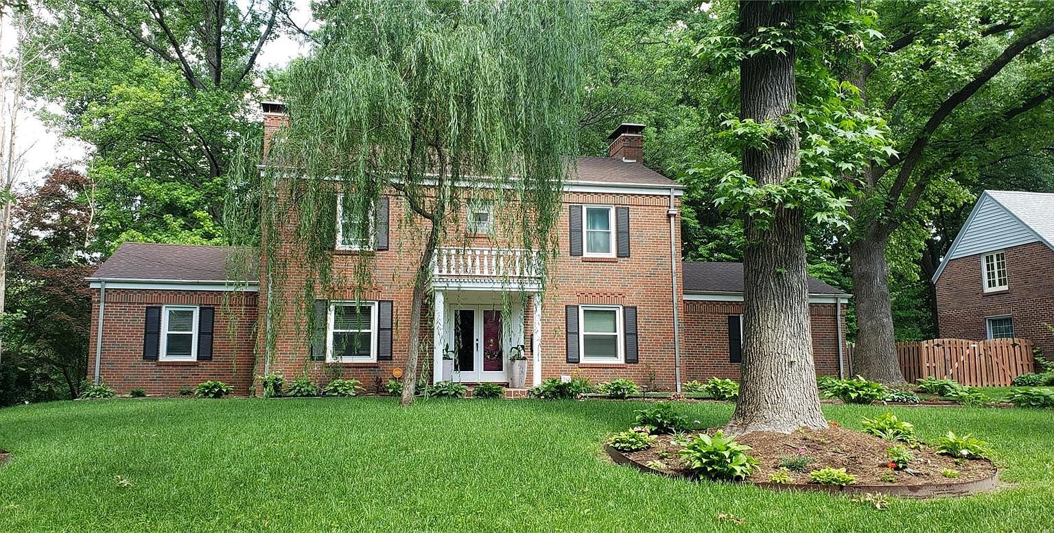 70 Bellerive Acres, Saint Louis, MO 63121 Zillow