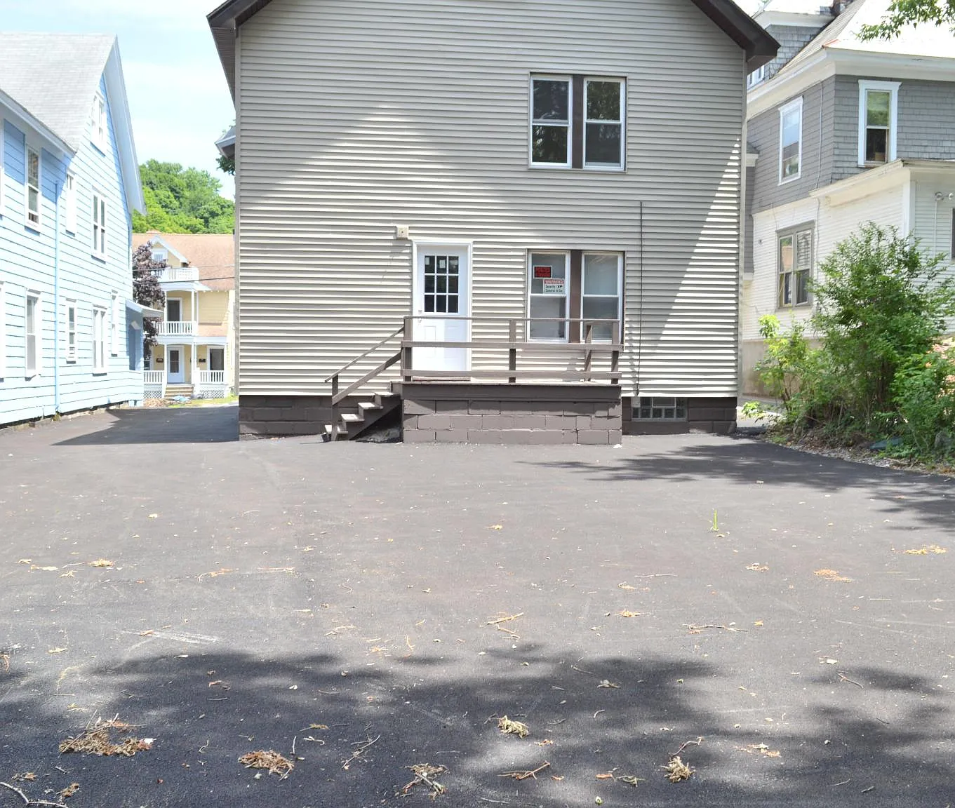 6 bed, $4,650 — Photo 2