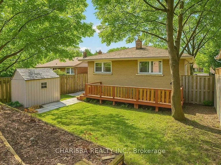 37 Kingslea Dr #LOWER — Photo 9
