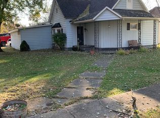 228 N Delaware St, Shelburn, IN 47879