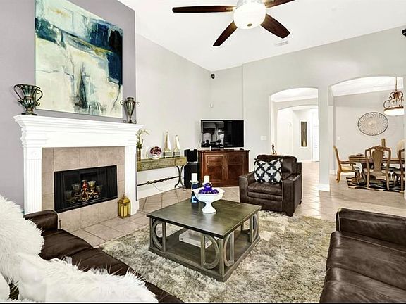 5th image of 12215 Winthorne Ln