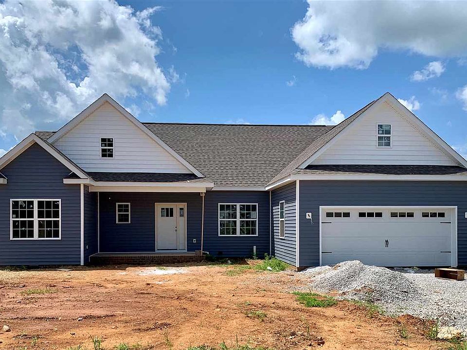 1st image of 679 Pleasant Meadow Ln