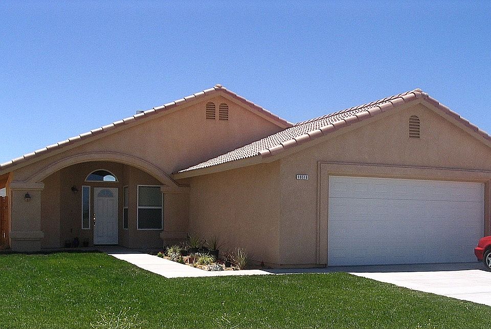 2nd image of 10516 Oleander Ave