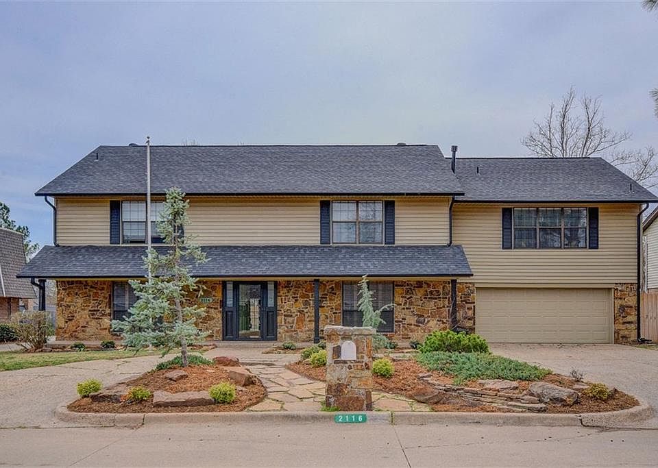 1st image of 2116 Parkland Way