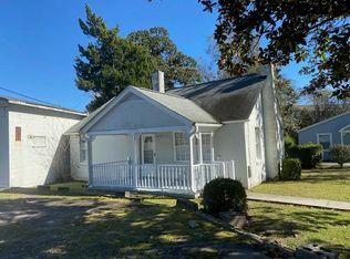 1652 Folly Rd, Charleston, SC 29412