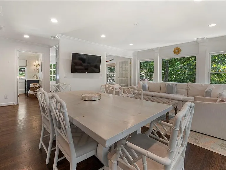 4770 Chatworth Ct — Photo 29