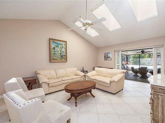 5th image of 105 Cypress View DR #105