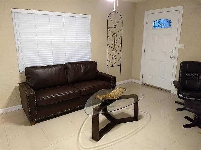 2512 Musselwhite Ave #1 — Photo 9