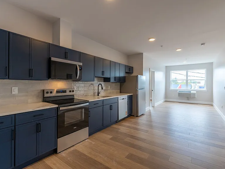 213 French St — Photo 22