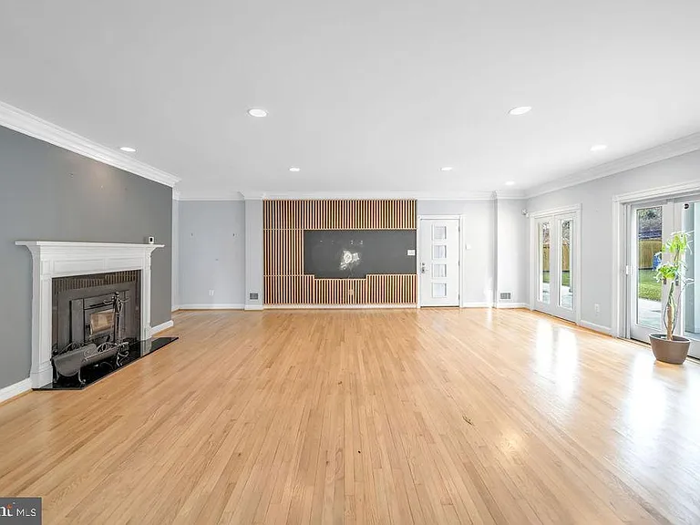 5306 Bradley Blvd — Photo 29