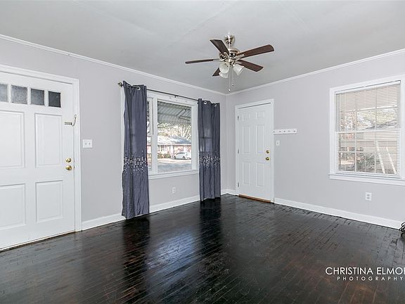 4th image of 218 Peachtree Cir
