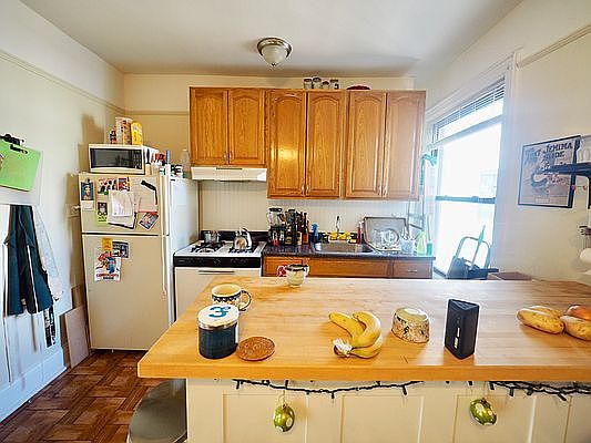 3rd image of 23-11 28th Ave #3T
