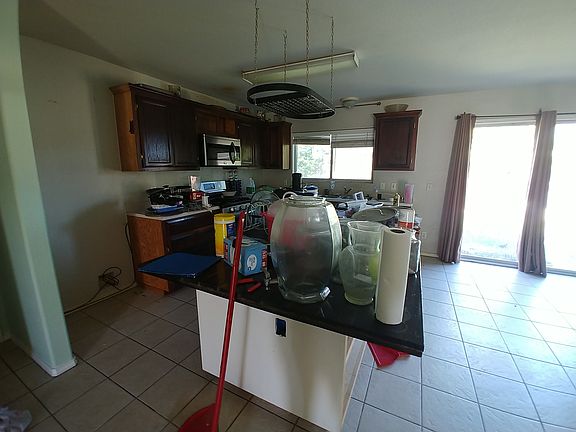 4th image of 2970 Duck Pond Dr