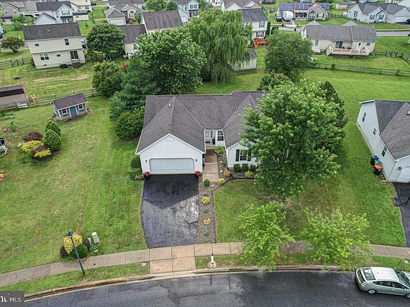 2nd image of 515 N Ramunno Dr