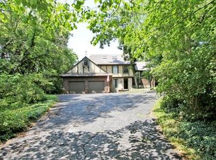 1268 W 57th St, Kansas City, MO 64113