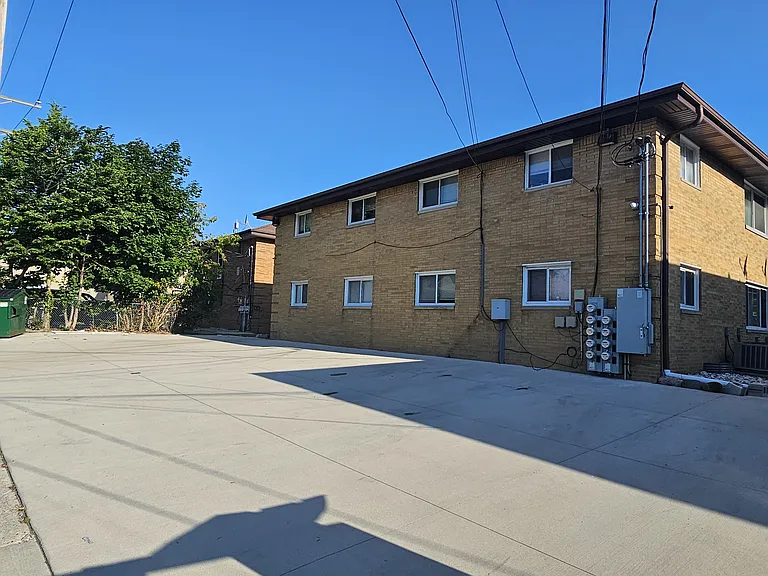 7825 W Hampton Ave #1 — Photo 28