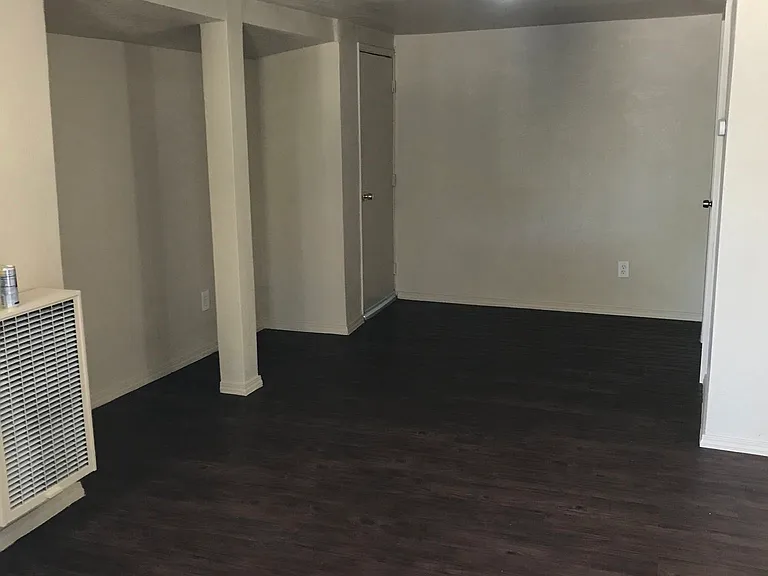 5385 W Mission Ave — Photo 19