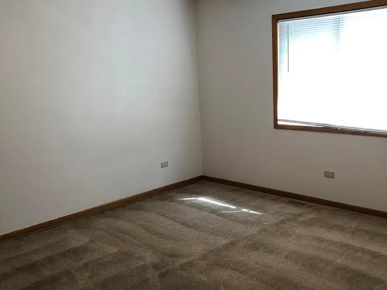 1207B Lakewood Dr — Photo 11