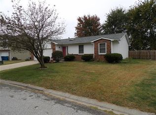 400 Bargraves Blvd, Troy, IL