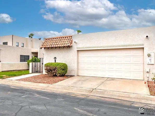 3008 S Torrey Pines Cir, Yuma, AZ 85365