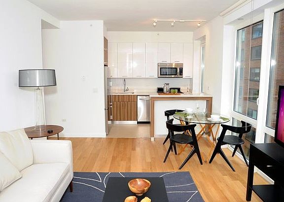 3rd image of 775 Columbus Ave APT 9a