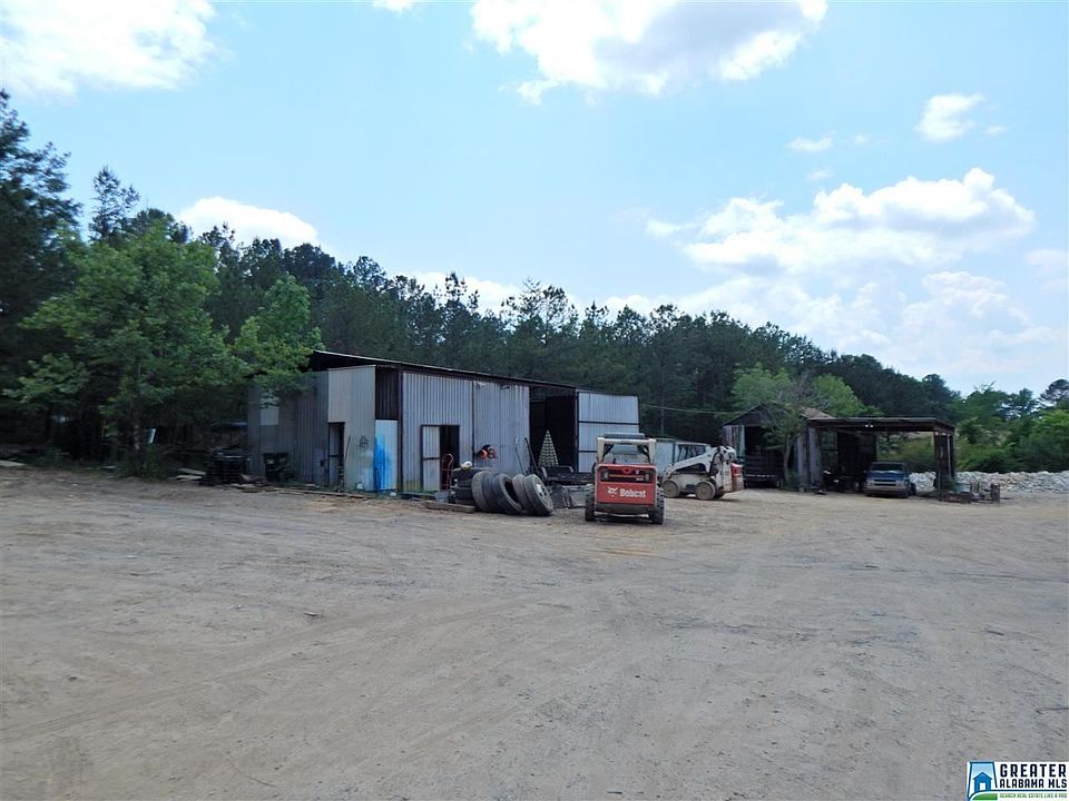 1st image of 9015 Parkway Dr