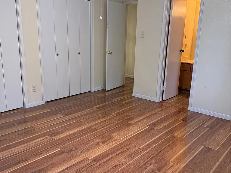 6604 Tamar Dr — Photo 9