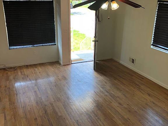 5th image of 67 Arlington Ave #A