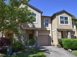 8153 NE Sydney St, Hillsboro, OR 97006