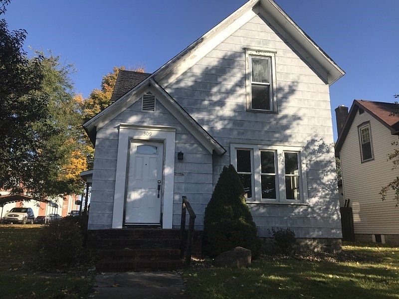 1st image of 309 E Mitchell St