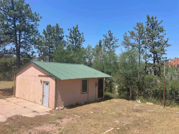 2218 Spring Ave, Hot Springs, SD 57747