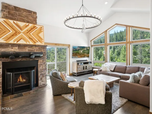 535 Crestview Dr, Park City, UT 84098