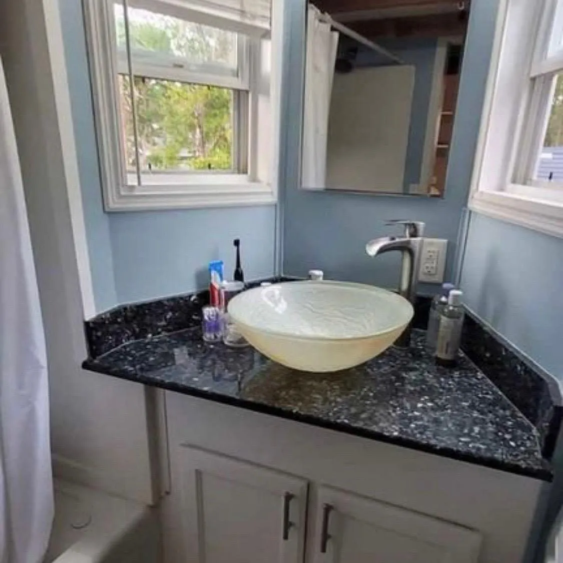 3121 Huron Ave — Photo 4