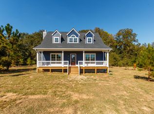 104 Union Ln, Doerun, GA 31744