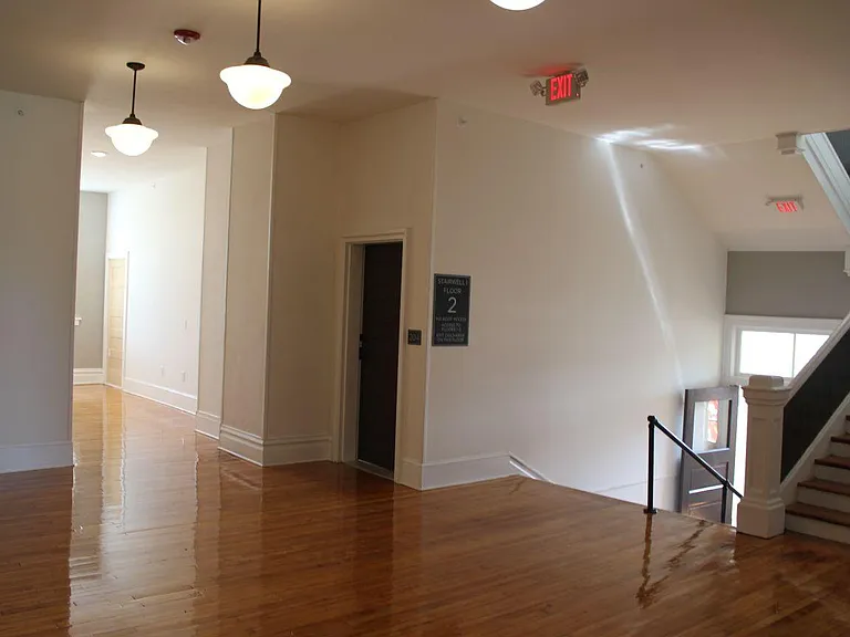 Woodstock Lofts — Photo 9